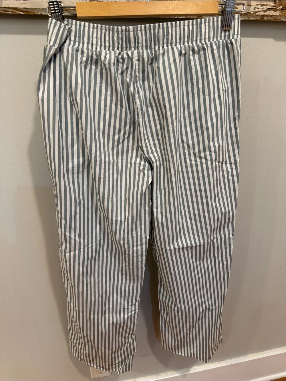 Happily‎ Grey Boxer Pants Green and White Striped Size Small 100% Cotton